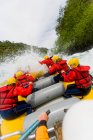 Pessoas rafting no rio Futaleufu, Chile Model Releases — Fotografia de Stock