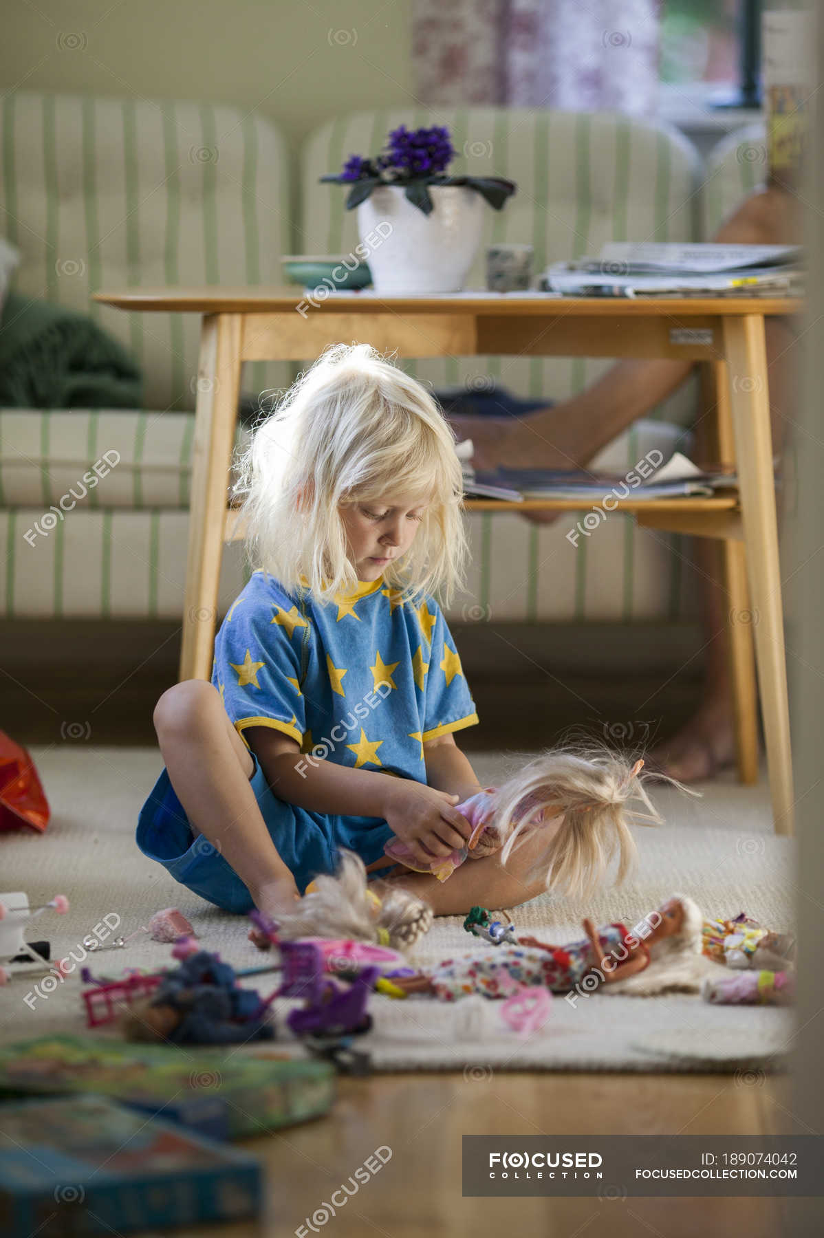 living room for dolls