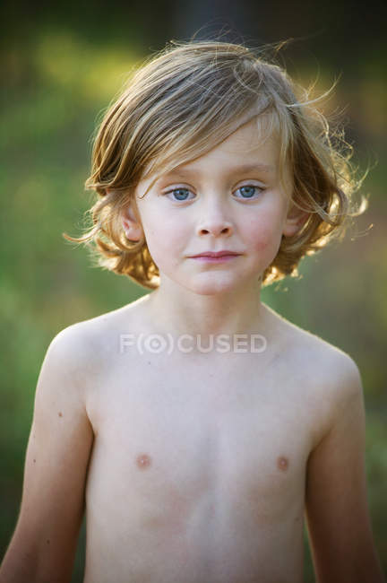 Portrait of shirtless boy, selective focus — Stock Photo