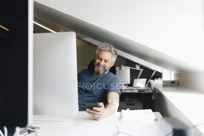 Businessman using smartphone, selective focus — Stock Photo