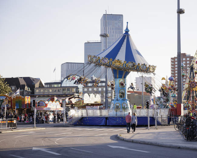 Carnival ride on street in Malmo, Sweden — Stock Photo