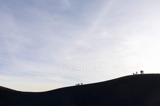 Menschen auf einem Berg in acatenango, Guatemala — Stockfoto