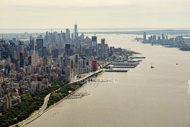 Нью-Йорк видно зверху — стокове фото