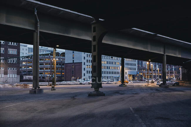 Bridge and street in Liljeholmen, Stockholm — Photo de stock