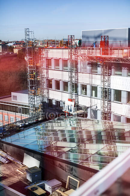 Scaffolding at a construction site — Stock Photo