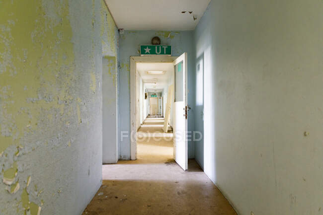 Corridor in abandoned mental hospital — Stock Photo