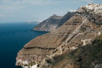 Vista panoramica delle montagne nella maestosa Santorini, Egeo meridionale, Thira, Santorini, Grecia — Foto stock