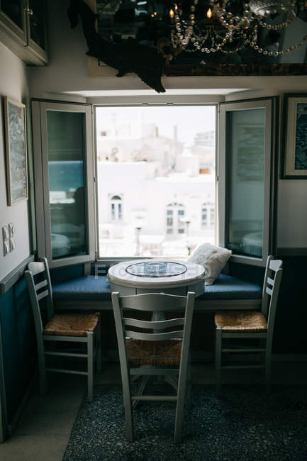 Vista panoramica degli interni in camera d'albergo, Paros, Mar Egeo, Cicladi, Grecia — Foto stock