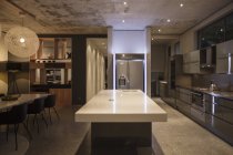 Luxury interior of modern house, kitchen — Stock Photo