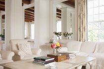 Luxury living room indoors — Stock Photo