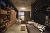 Intérieur de luxe de maison moderne, salon — Photo de stock