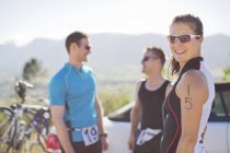Cyclists talking before race — Stock Photo