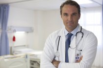 Doctor standing in modern hospital room — Stock Photo