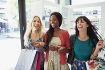 Women shopping together in drugstore — Stock Photo