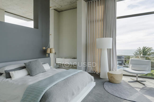 Modern bedroom  indoors during daytime — Stock Photo