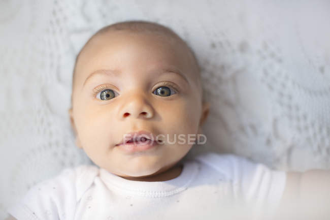 Primo piano del viso del bambino — Foto stock