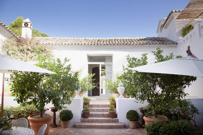 Doorway from patio into Spanish villa — Stock Photo
