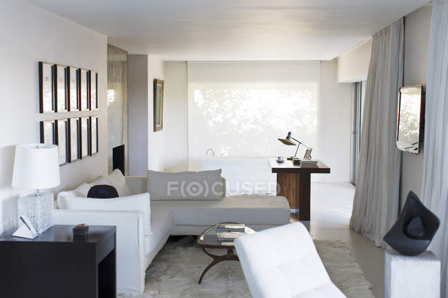 Modern studio apartment  indoors during daytime — Stock Photo