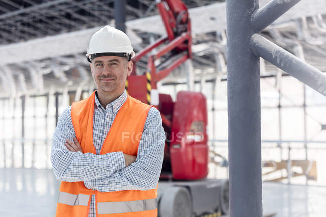Portrait confident foreman at construction site — Stock Photo
