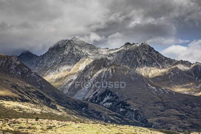 Vista panorámica de las montañas Sutherland, Nueva Zelanda - foto de stock