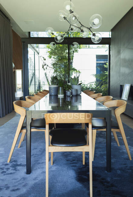 Mid-century modern dining room table — Stock Photo