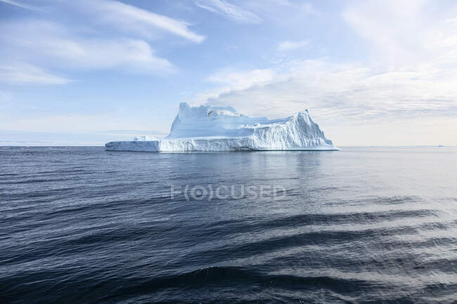 Majestic iceberg formation on sunny blue Atlantic Ocean Greenland — Stock Photo