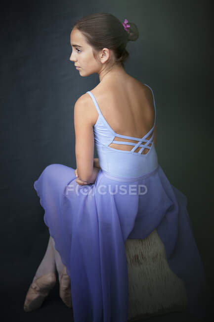 Ballerina posing in studio — Stock Photo