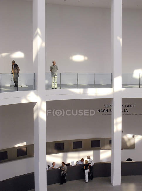 26 мая 2010 года. Германия, Монако. Персоналии: Музей современного искусства в Пинакотеке — стоковое фото