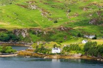 Reino Unido, Escocia, Highland, Strathcarron, Loch Carron - foto de stock