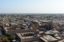 Uzbekistan, Xorazm Province, Xiva, Chiwa Fort and cityscape view from above — Stock Photo
