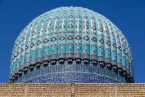 Uzbekistán, provincia de Samarcanda, Samarcanda, cúpula de la mezquita de Bibi Khanum - foto de stock