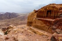 Jordania, Ma 'an Gouvernement, Petra District, La legendaria ciudad rocosa de Petra paisaje rocoso - foto de stock