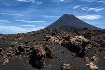 Cape Verde, Fogo, Santa Catarina, scenic deserted landscape with volcano Fogo — Stock Photo