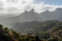 Cape Verde, Sao Miguel, view of mountains of Santiago — Stock Photo