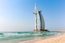 Emirados Árabes Unidos, Dubai, Burj el Arab, hotel de 7 estrelas — Fotografia de Stock