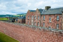 Paesaggio di Fort George case in Moray Firth, Inverness, Highlands, Scozia, Regno Unito — Foto stock