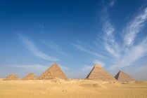 Egypt, Giza Gouvernement, Giza, Pyramids of Giza, UNESCO World Heritage sites — Stock Photo