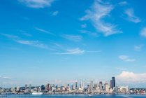 США, Вашингтон, Сіетл, skyline біля моря — стокове фото