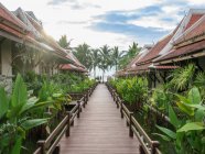 Thailand, chang wat phang-nga, tambon khuekkhak, bungalows im laguna resort in khao lak — Stockfoto