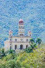 Cuba, Santiago de Cuba, El Cobre, Basilica, Basilica del Cobre, outside Santiago de Cuba — Stock Photo