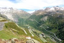 Suiza, Valais, Obergoms VS, El Furka Pass vistas panorámicas montañas paisaje - foto de stock