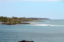 США, Гавайи, Колоа, вид с парка Спьютинг-Хорн вдоль побережья Кауаи — стоковое фото