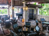 Interior do lounge no Laguna Resort em Khao Lak, Tailândia — Fotografia de Stock