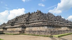 Indonesia, Daerah Istimewa Yogyakarta, Kabul Sleman, Templo Prambanan en Java Central - foto de stock