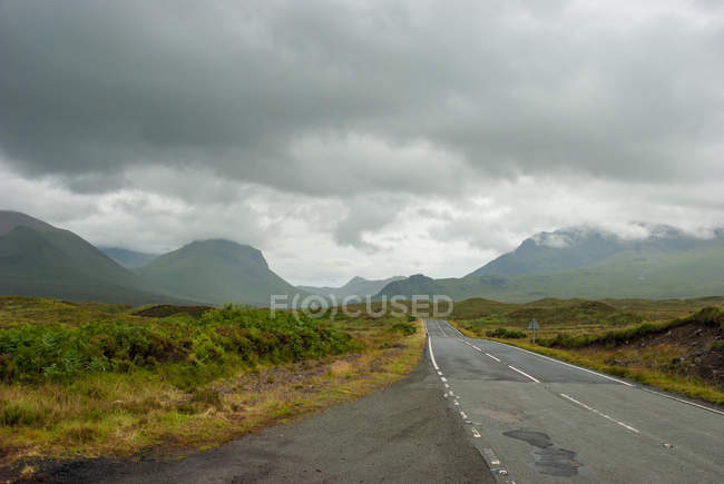 Reino Unido, Escocia, Highland, Portree - foto de stock