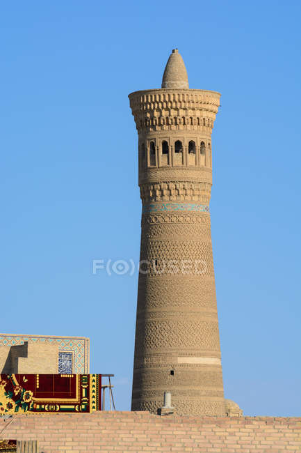 Uzbekistán, Provincia de Bujará, Bujará, Minarete de Poi Kalon - foto de stock