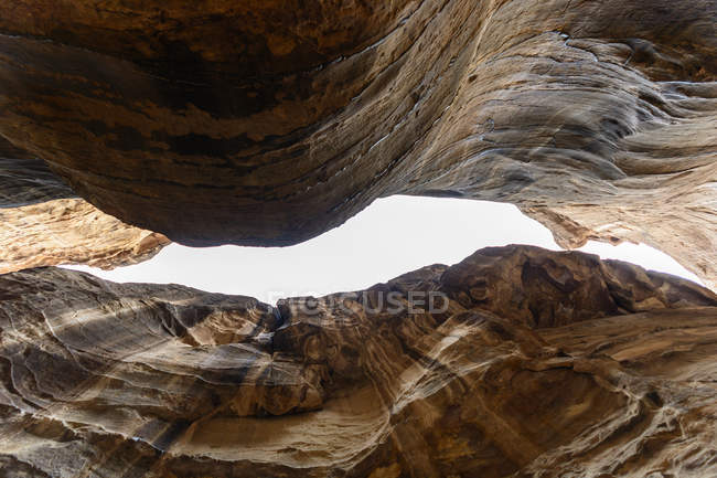 Jordania, Ma 'an Gouvernement, Petra District, La legendaria ciudad de rock de Petra, vista de las rocas inferiores - foto de stock
