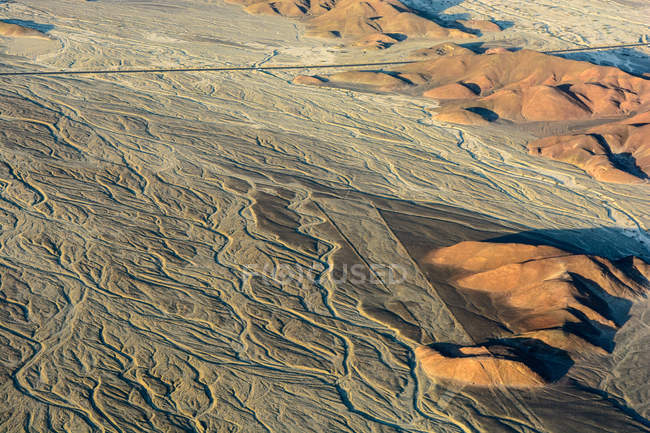 Peru, Ica, Nasca, sightseeing over the lines of Nazca to the sunset, mountains landscape — Stock Photo