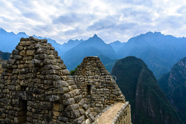 Perú, Cusco, Urubamba, ruinas antiguas de Machu Picchu es Patrimonio de la Humanidad por la UNESCO - foto de stock