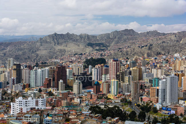 Bolivia, Departamento de La Paz, La Paz aerial cityscape — Stock Photo